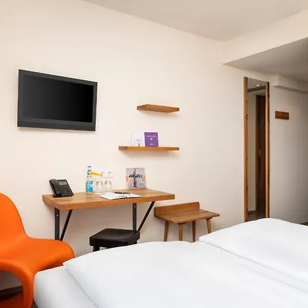 Mainhaus Stadthotel Frankfurt-3
